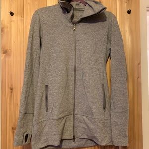 Lululemon stride jacket size 10